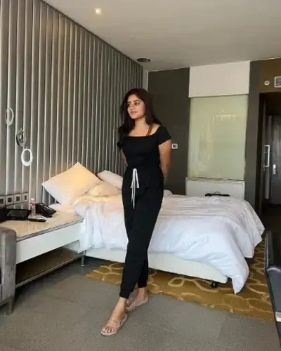 Call Girls Hasanpur Cash On Delivery
